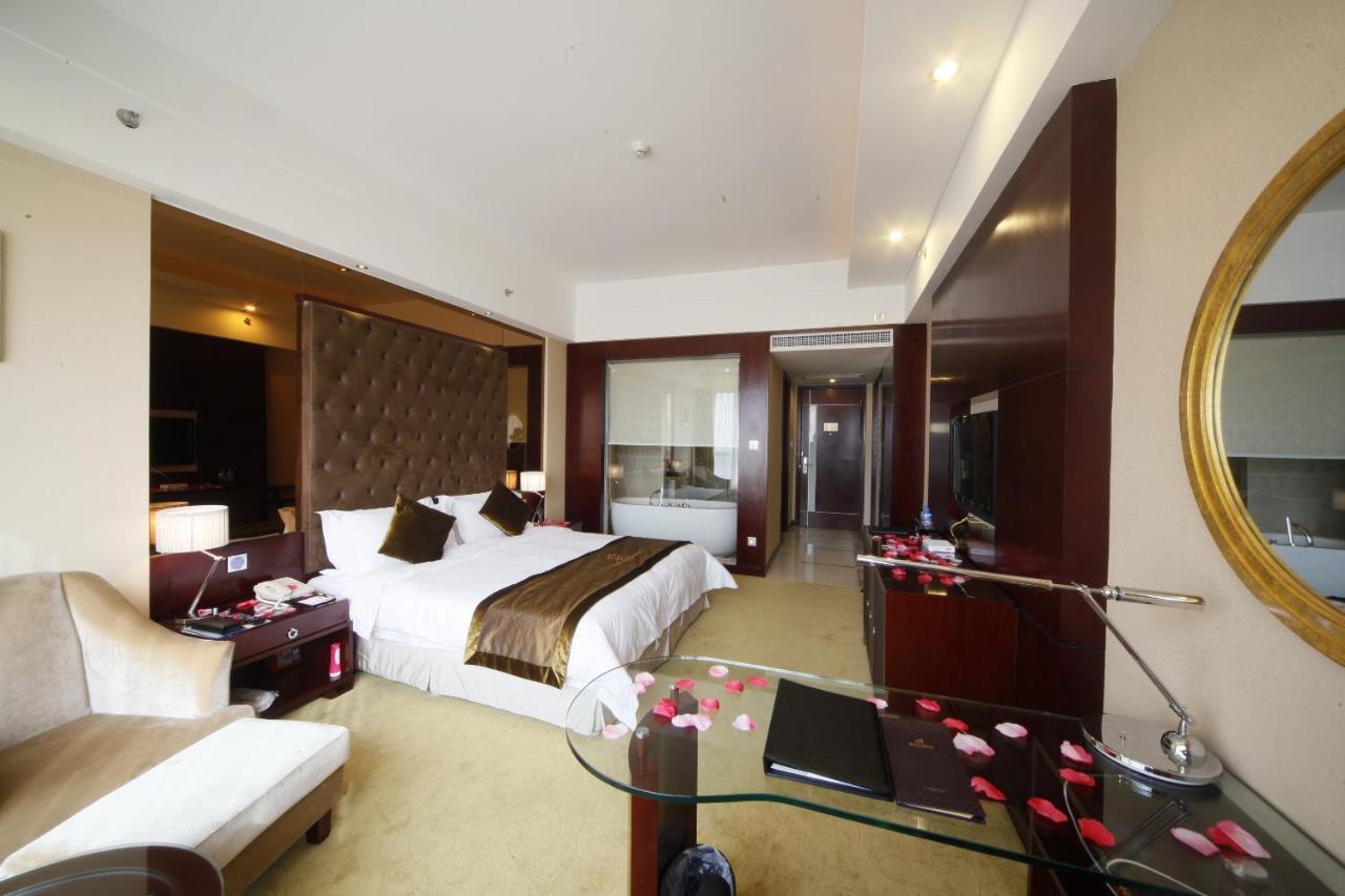 Foshan Royal Prince Hotel Шуньдэ Экстерьер фото